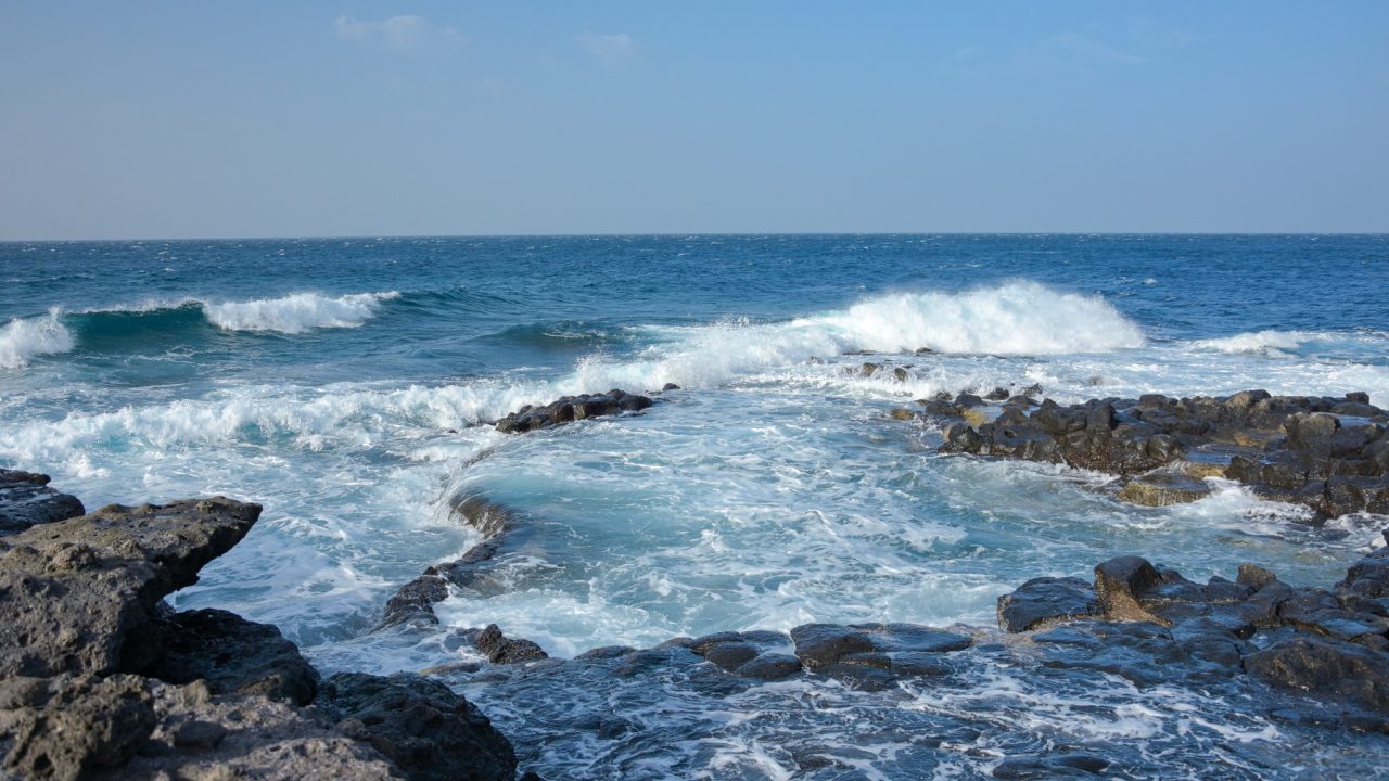 Tenerife, Atlantický oceán